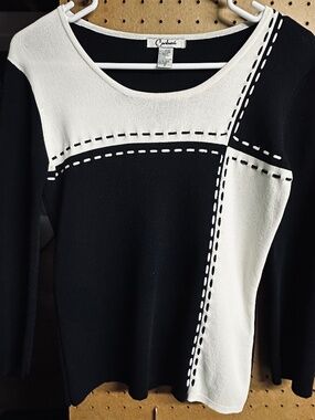Carducci Black & White Rayon Top Size S